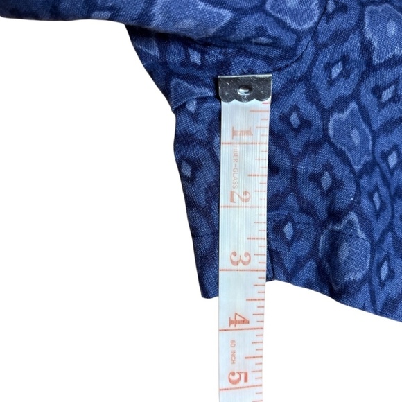 CYNTHIA ROWLEY 100% Linen Batik Print 4 Pocket 3” Inseam Shorts Fly Close Sz 4 - Picture 8 of 10